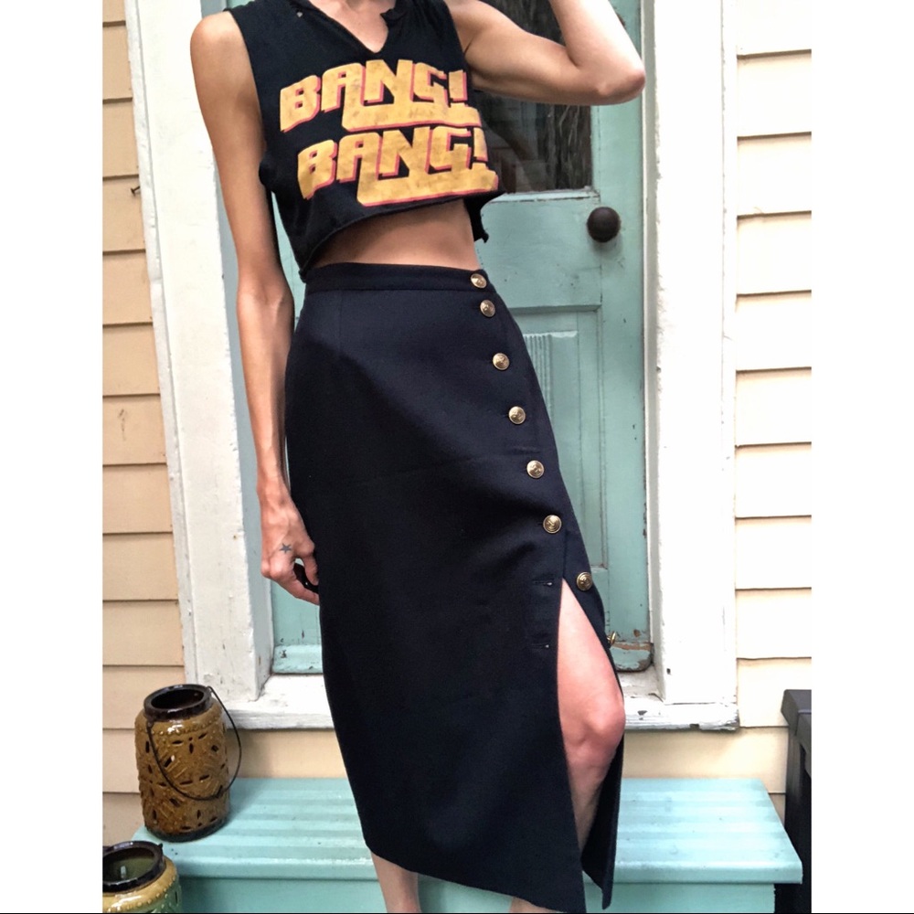 Vintage button up “military” skirt - Picture 7 of 8